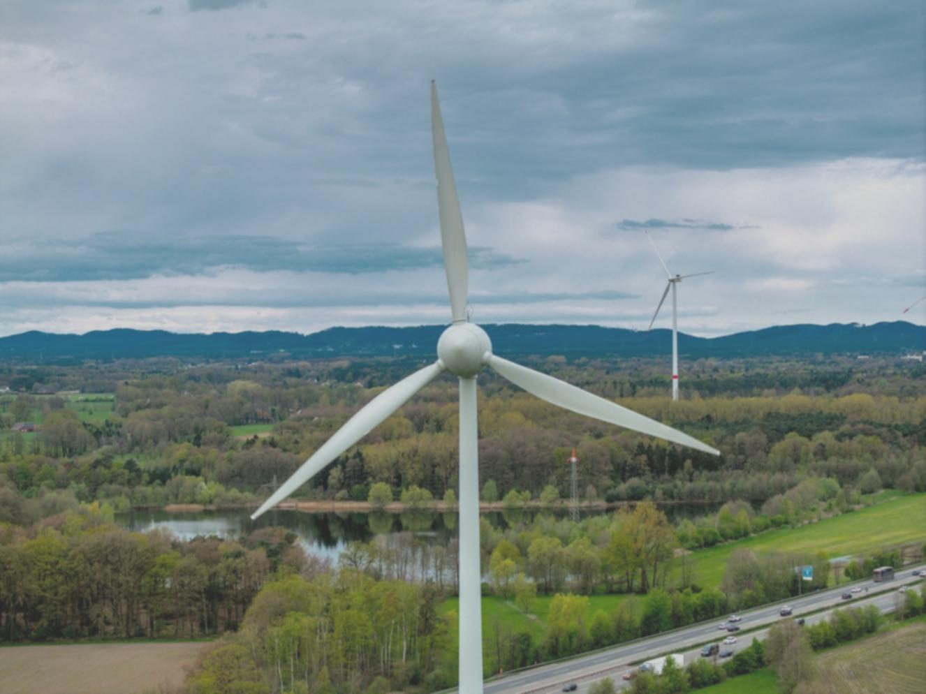 再生可能エネルギー施設での専門技術の実践場面